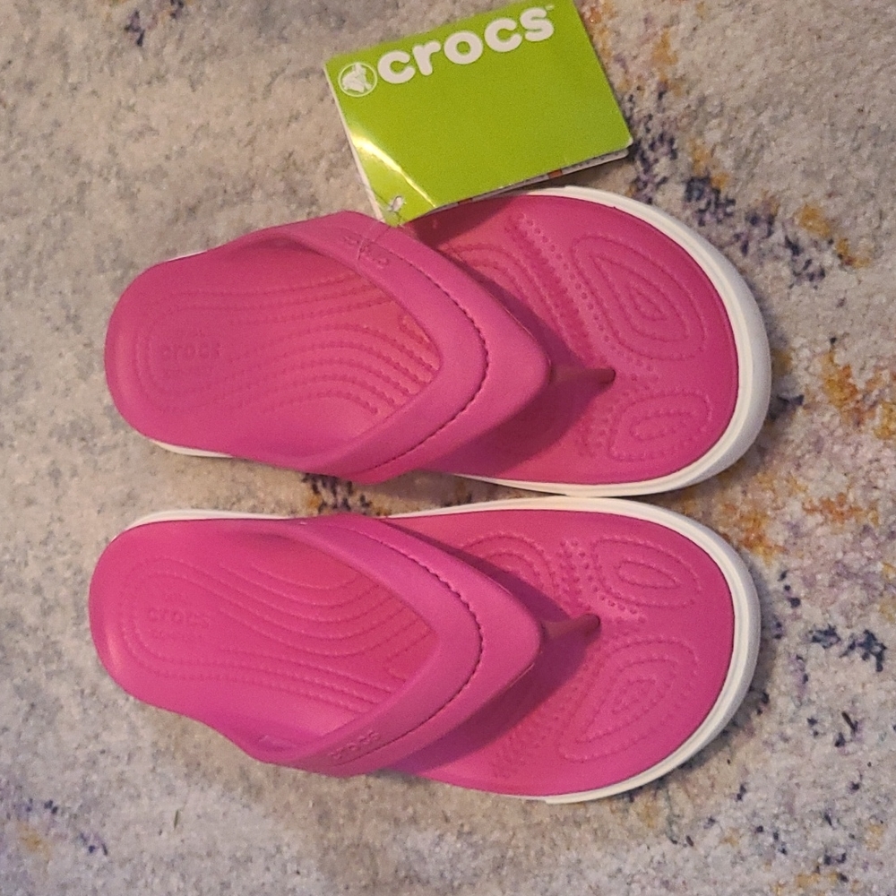 NWT Croc Citilane Flip Flop